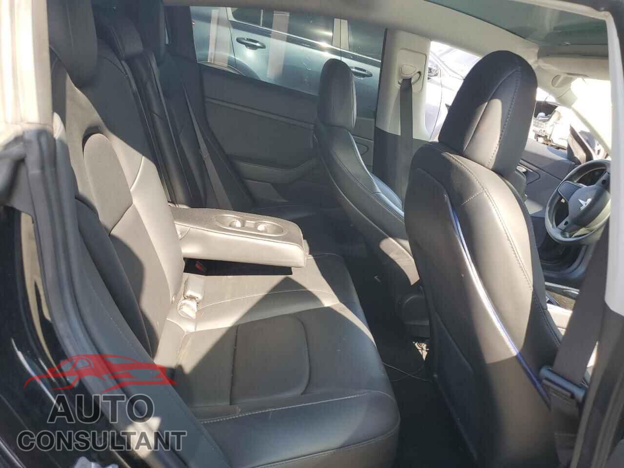TESLA MODEL 3 2019 - 5YJ3E1EA2KF305462