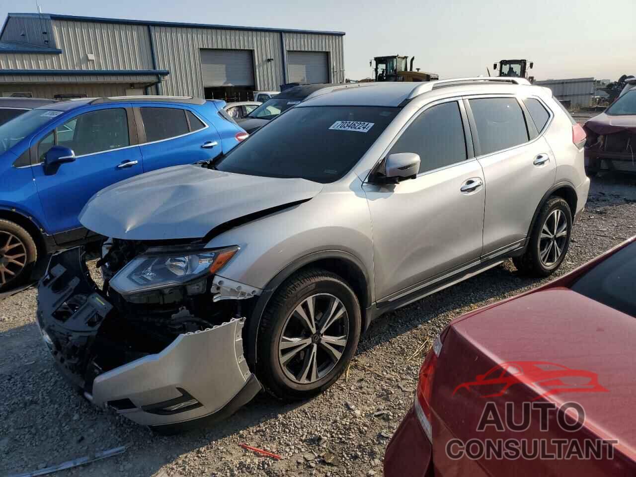 NISSAN ROGUE 2017 - JN8AT2MV5HW264454