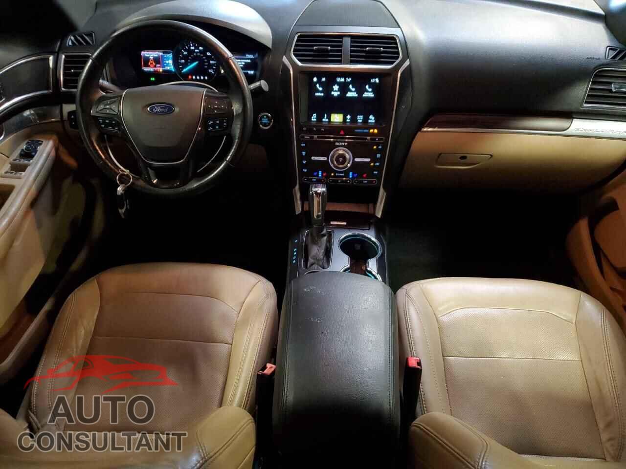FORD EXPLORER 2017 - 1FM5K7FHXHGC08892