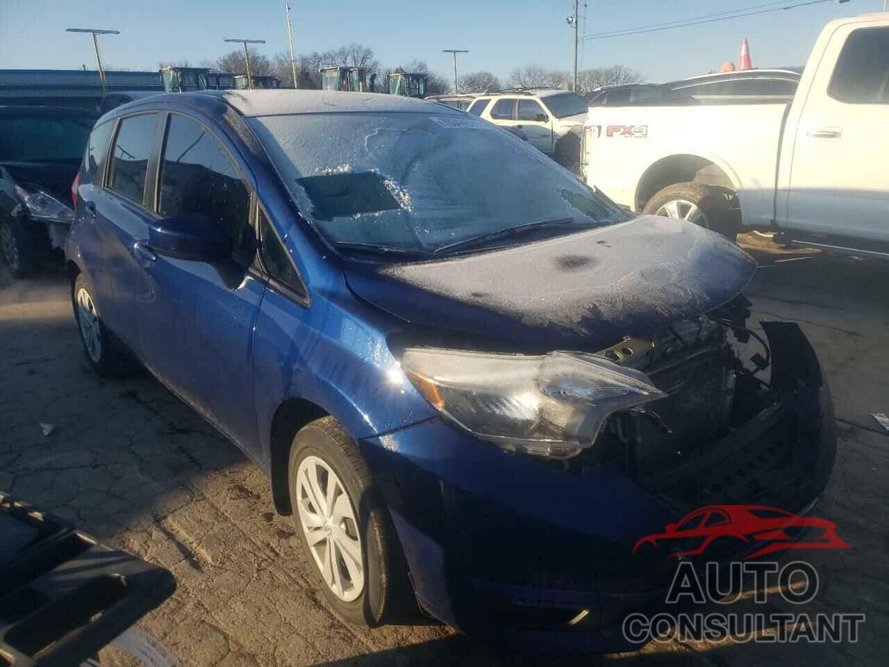 NISSAN VERSA 2018 - 3N1CE2CP2JL372076