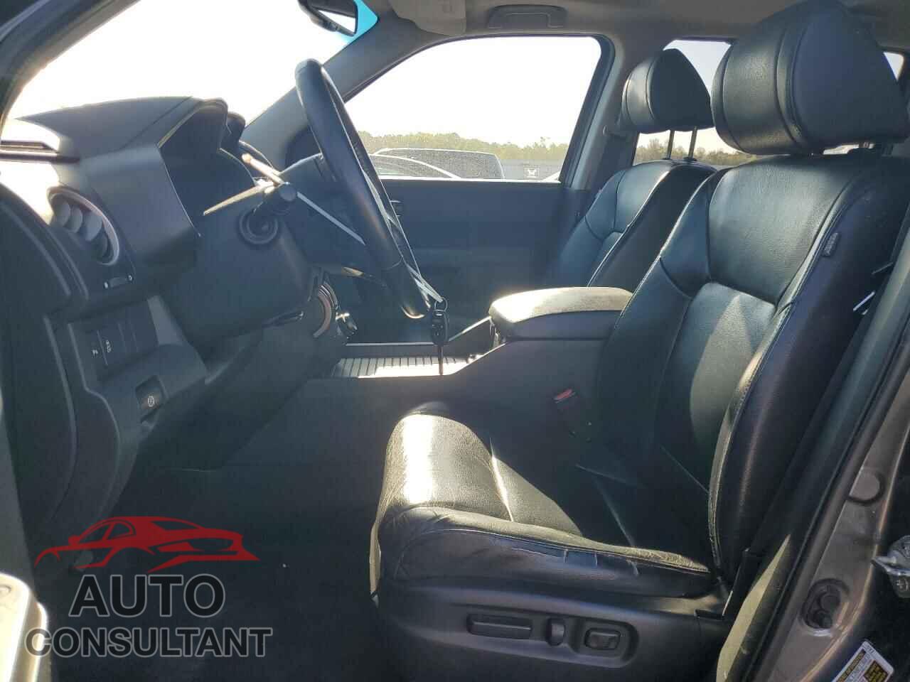 HONDA PILOT 2012 - 5FNYF4H96CB051925