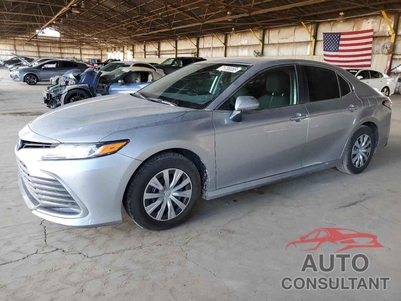 TOYOTA CAMRY 2022 - 4T1C31AK1NU589050