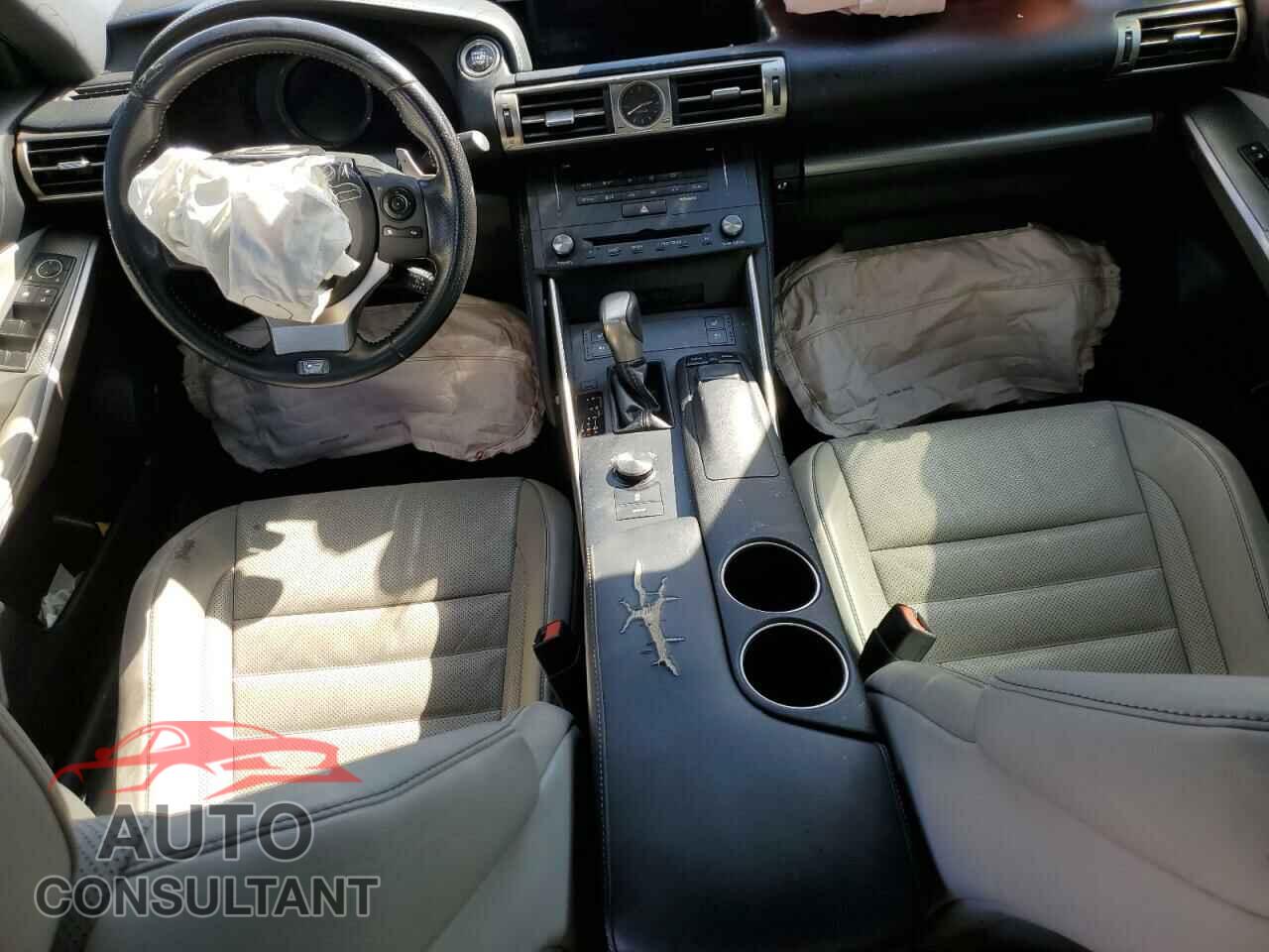 LEXUS IS 2015 - JTHBF1D26F5065731