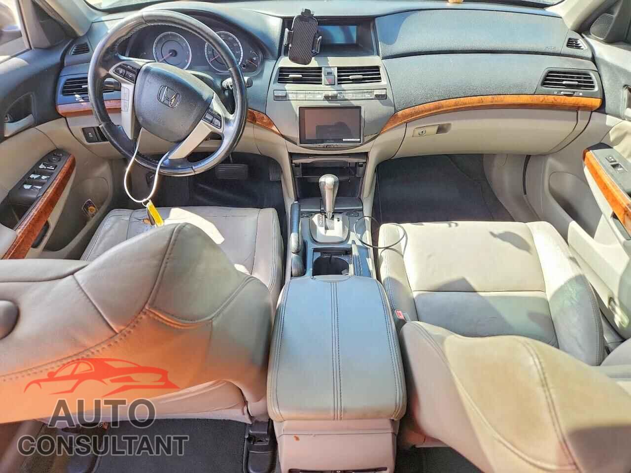 HONDA ACCORD 2012 - 1HGCP2F82CA083500