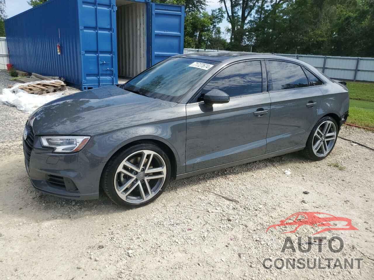 AUDI A3 2019 - WAUAUGFF5KA116074