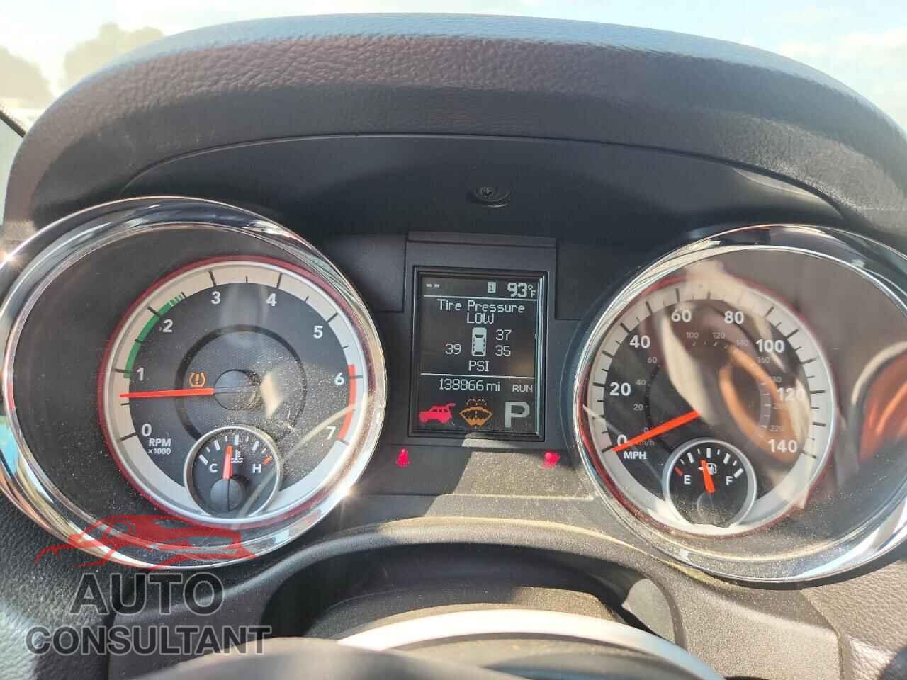 DODGE DURANGO 2012 - 1C4SDJCT0CC151903