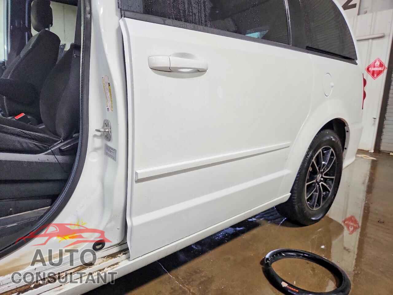 DODGE CARAVAN 2017 - 2C4RDGBG8HR856226