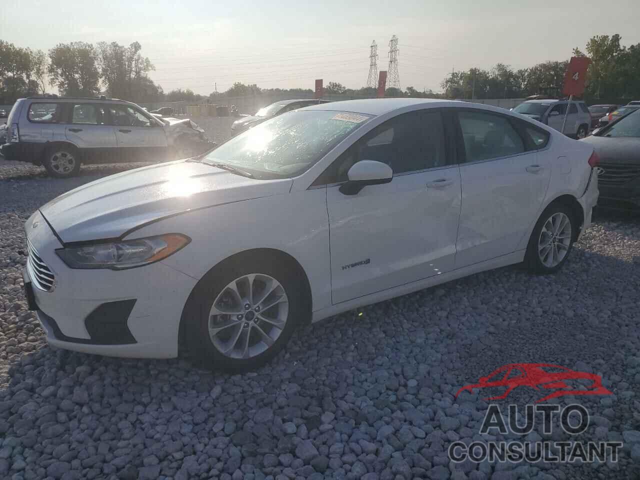 FORD FUSION 2019 - 3FA6P0LU8KR205983