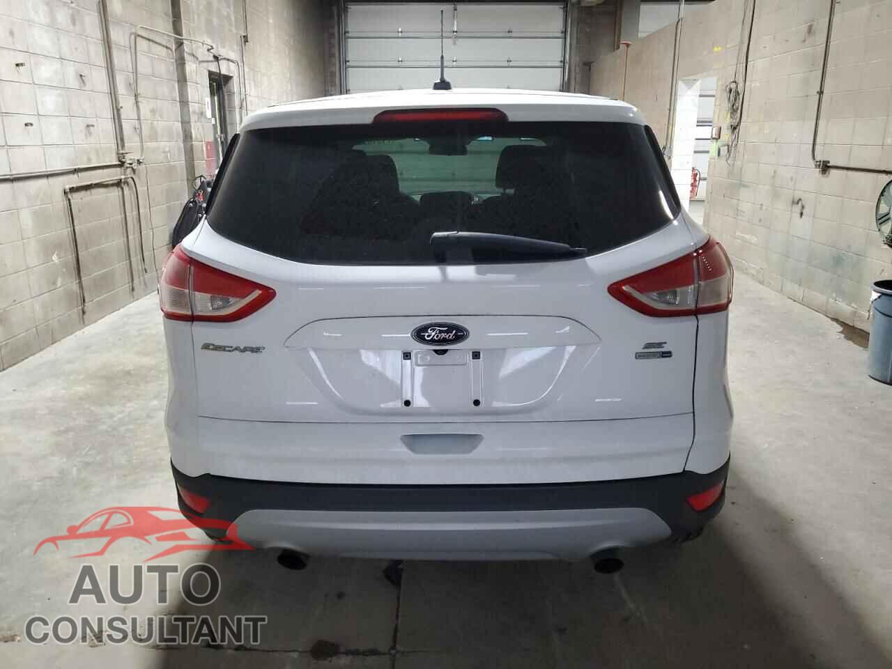 FORD ESCAPE 2016 - 1FMCU9GX1GUB63473
