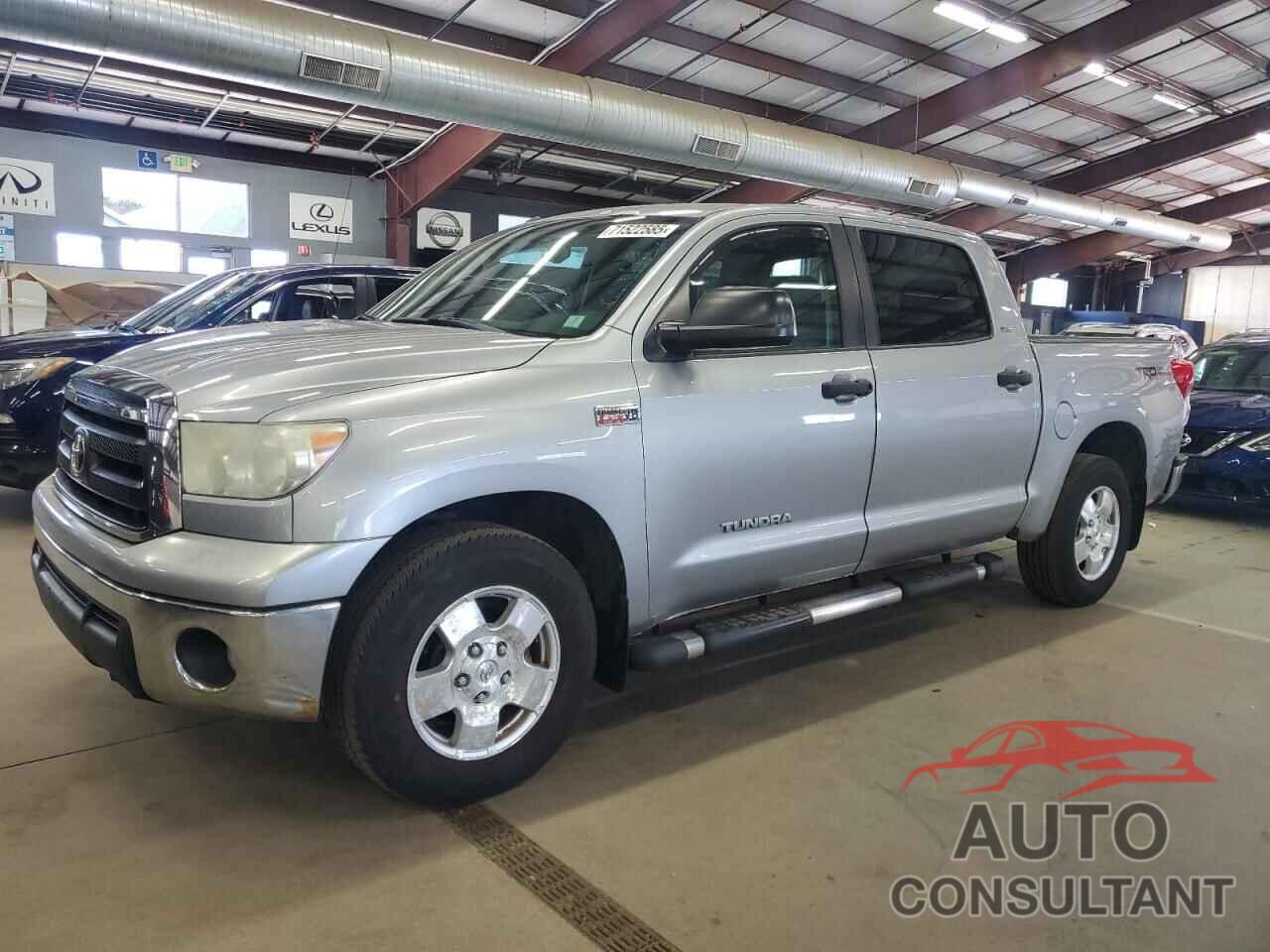 TOYOTA TUNDRA 2010 - 5TFDY5F15AX133479