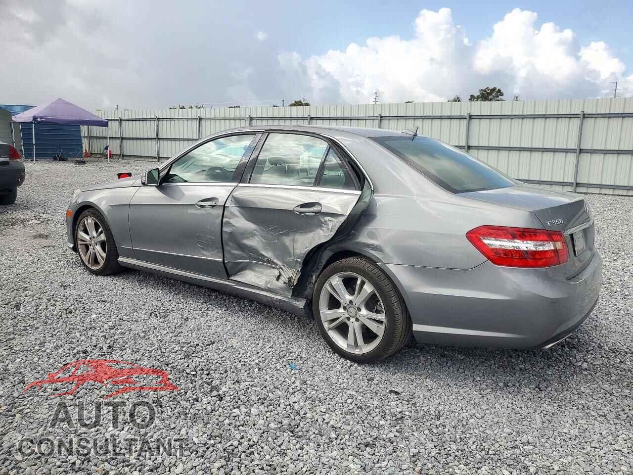 MERCEDES-BENZ E-CLASS 2013 - WDDHF5KB2DA772602