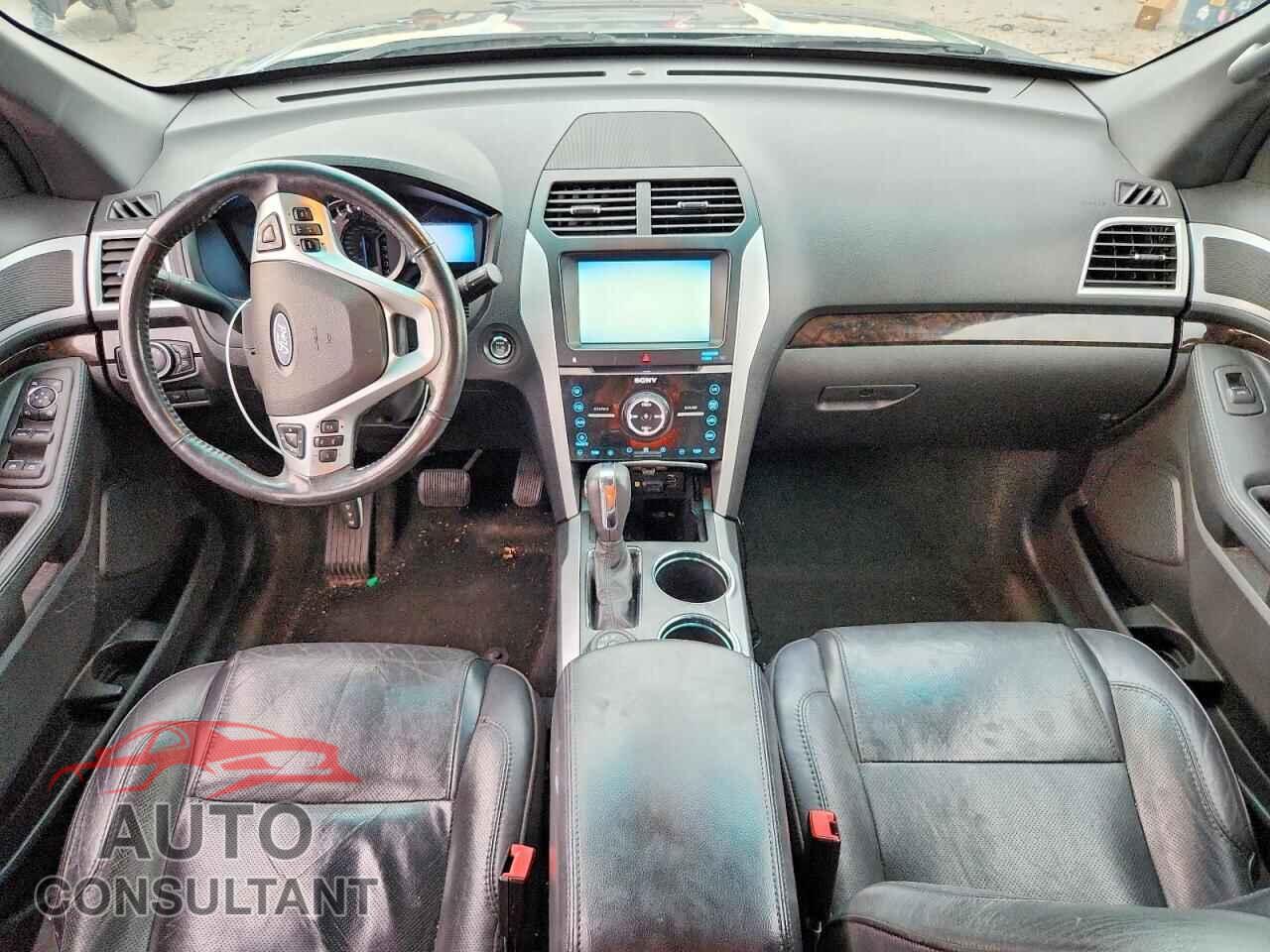 FORD EXPLORER 2013 - 1FM5K8F86DGA23867