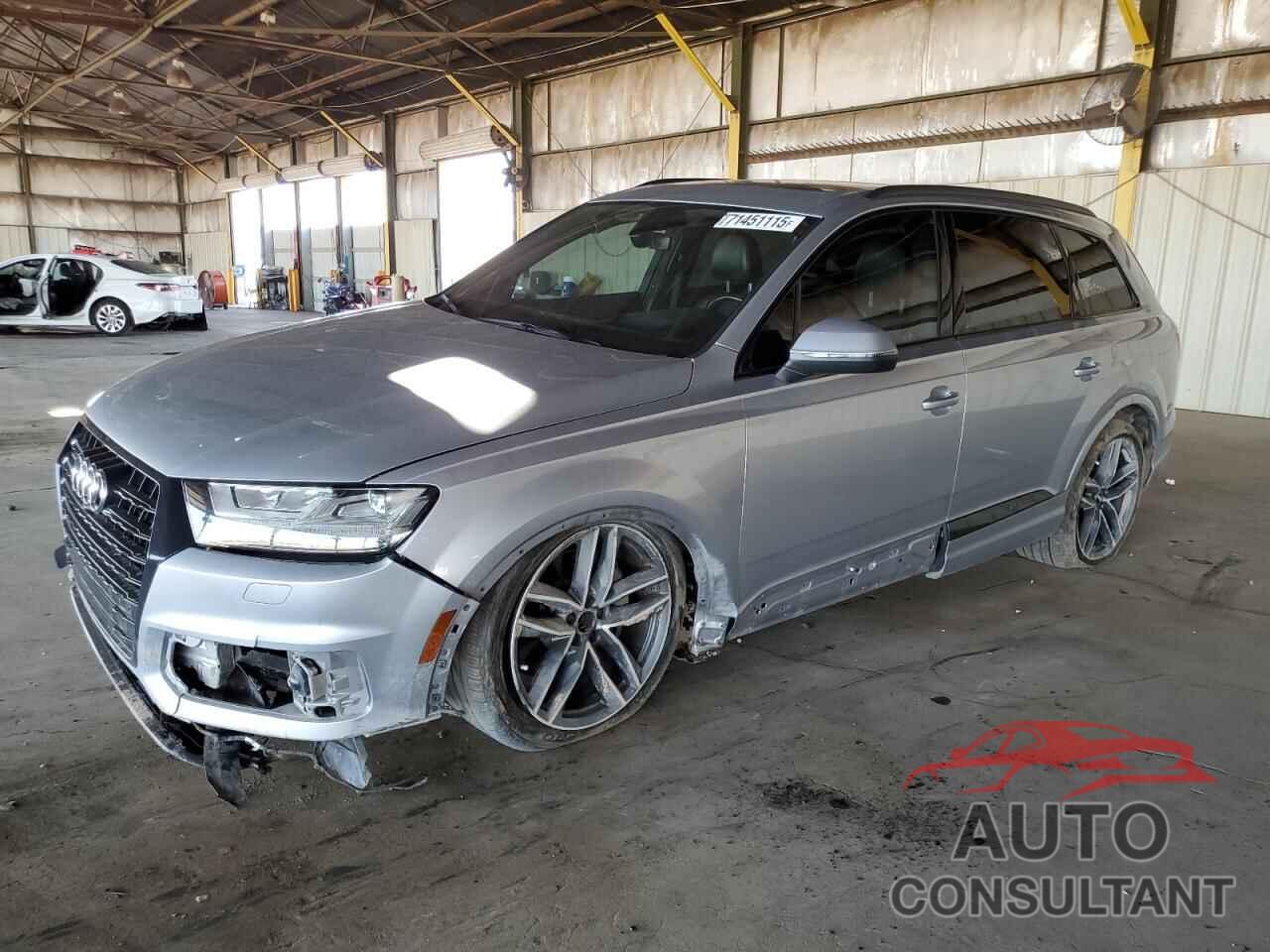 AUDI Q7 2018 - WA1VAAF78JD038920