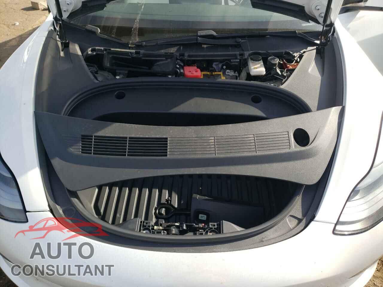 TESLA MODEL 3 2021 - 5YJ3E1EA3MF024595