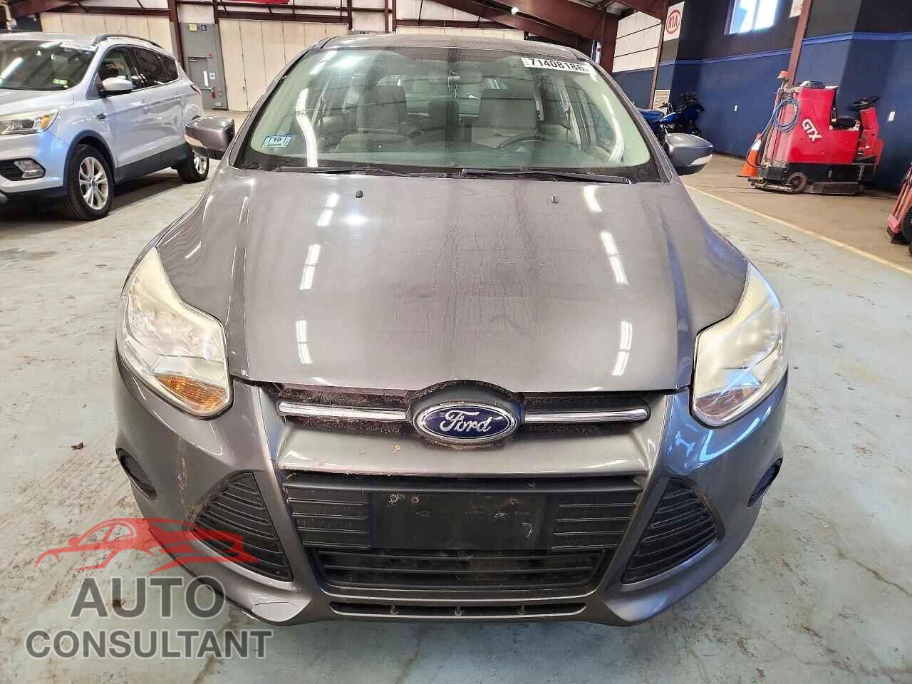 FORD FOCUS 2014 - 1FADP3K22EL178386