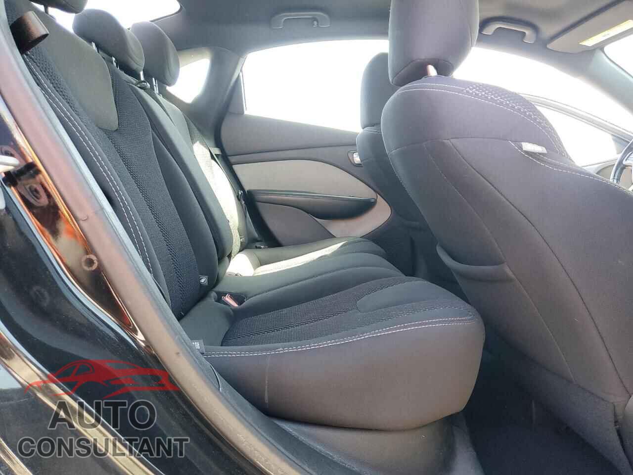 DODGE DART 2015 - 1C3CDFBB0FD173932