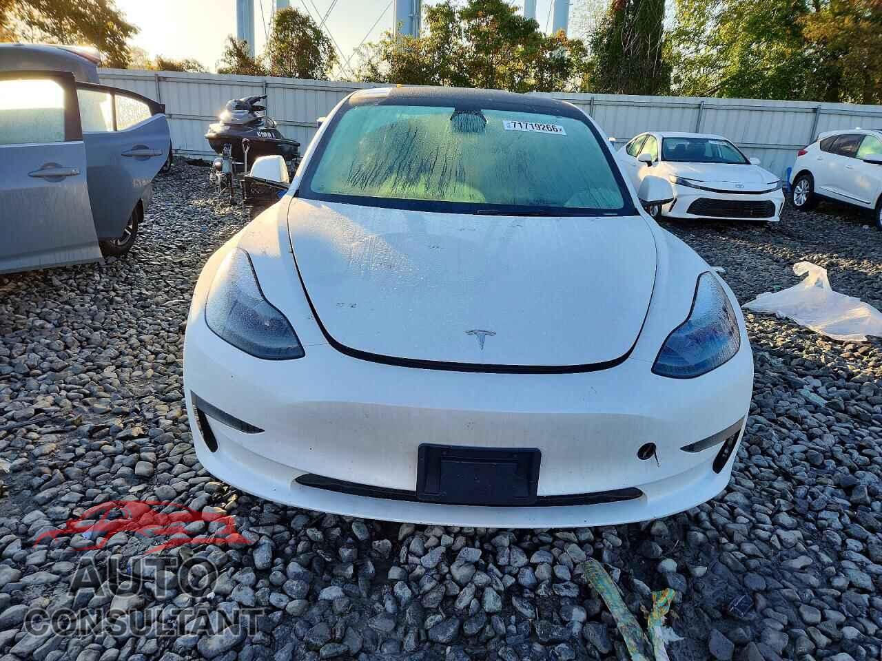 TESLA MODEL 3 2023 - 5YJ3E1EAXPF396214