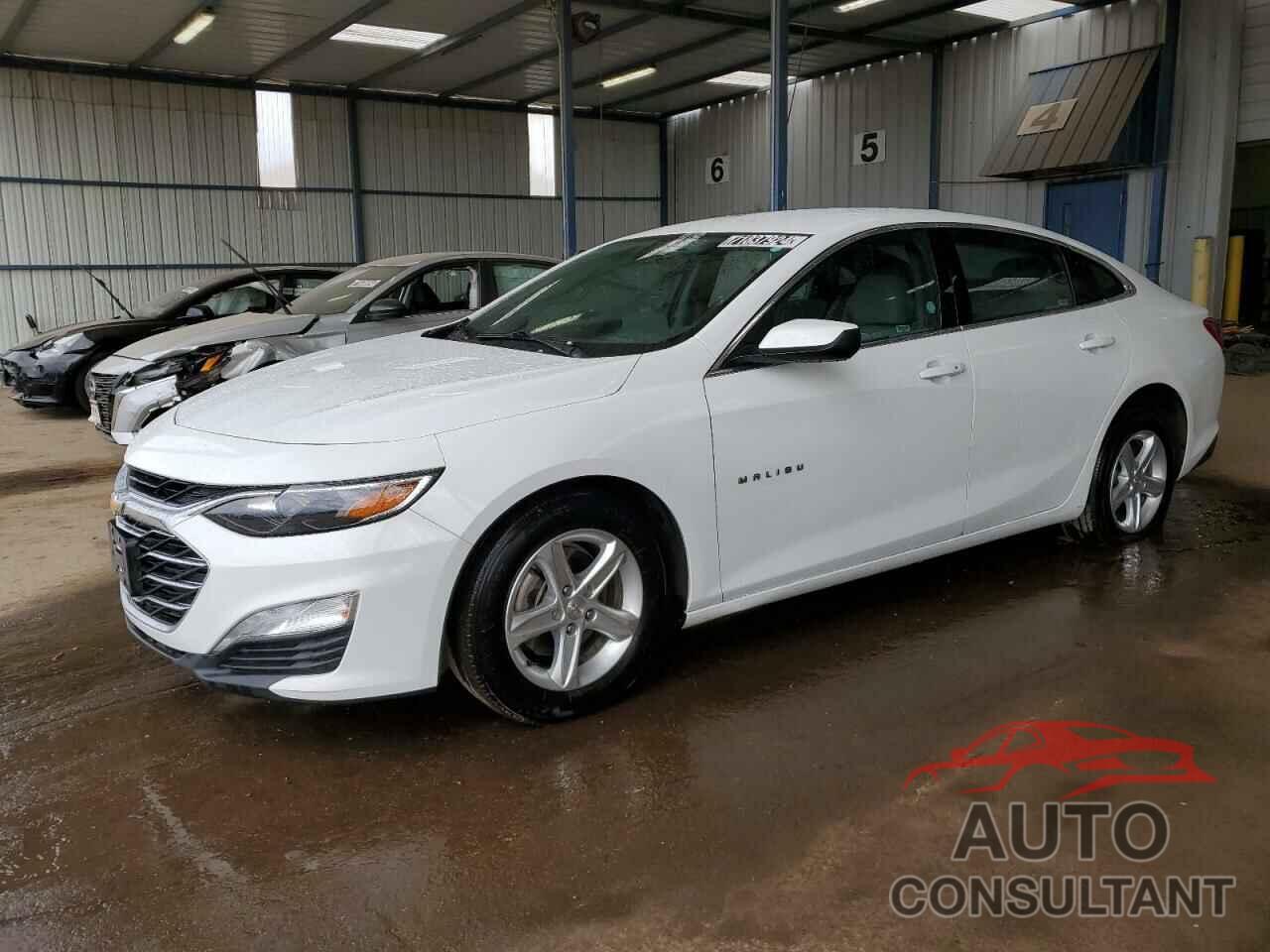 CHEVROLET MALIBU 2022 - 1G1ZD5ST4NF147287