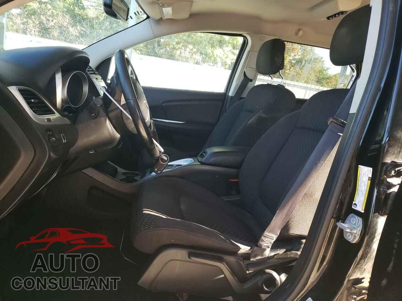 DODGE JOURNEY 2017 - 3C4PDCAB4HT675627