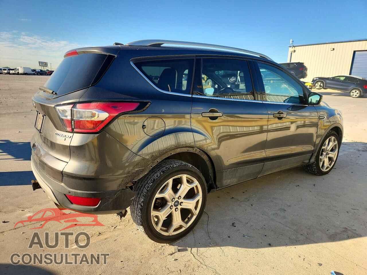FORD ESCAPE 2017 - 1FMCU0J95HUB79151