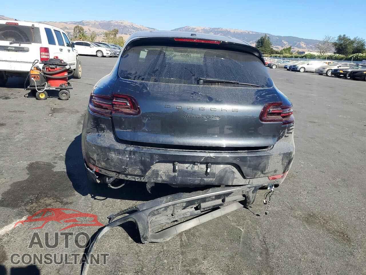 PORSCHE MACAN 2017 - WP1AG2A56HLB51407