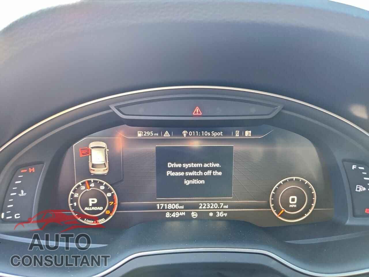 AUDI Q7 2019 - WA1VAAF78KD008155