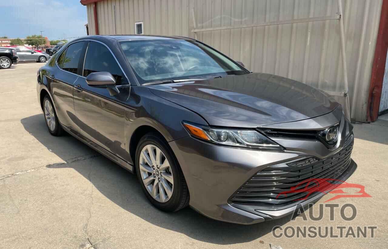 TOYOTA CAMRY 2019 - 4T1B11HKXKU817789