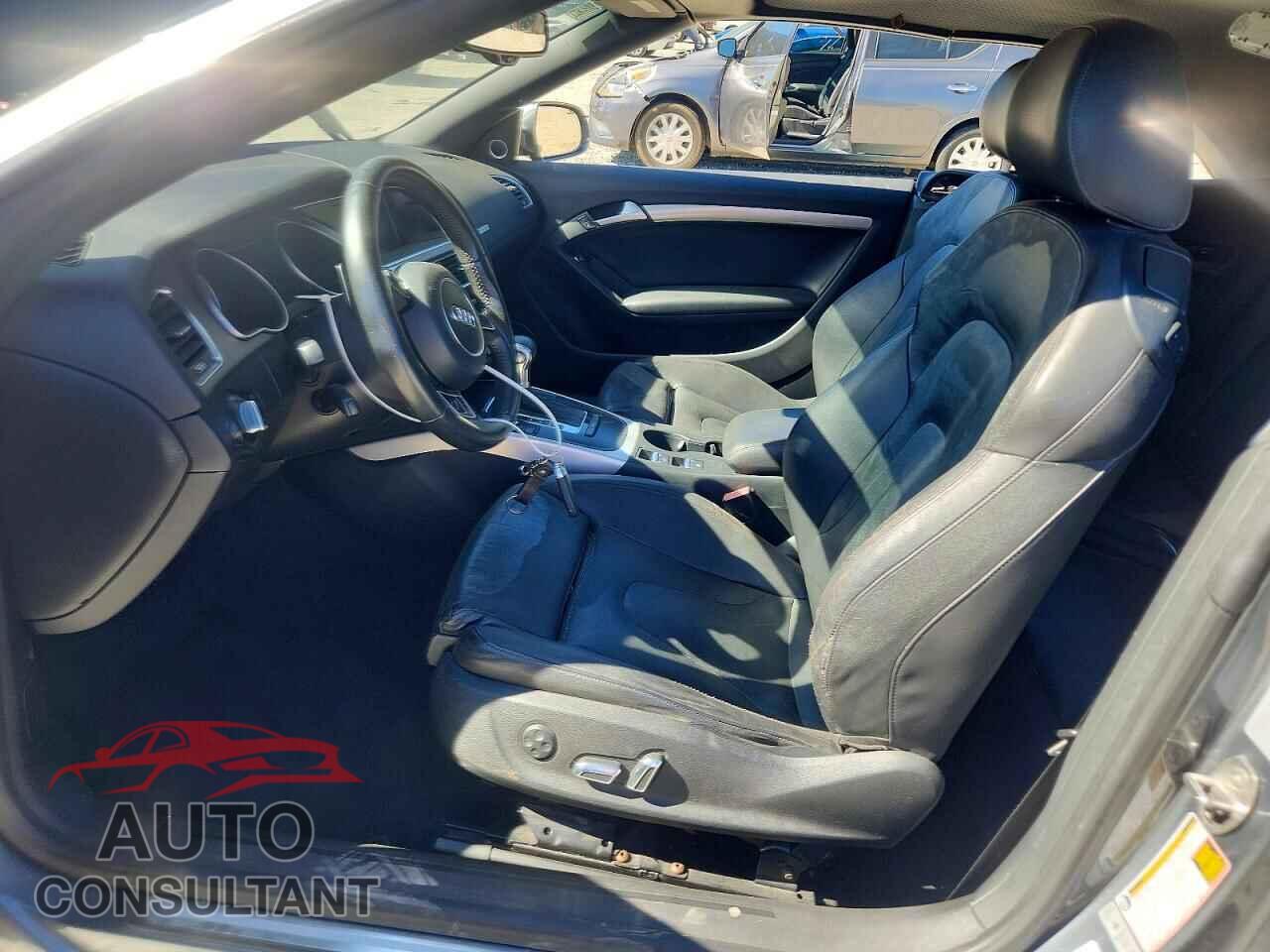 AUDI A5 2013 - WAULFAFH1DN005499