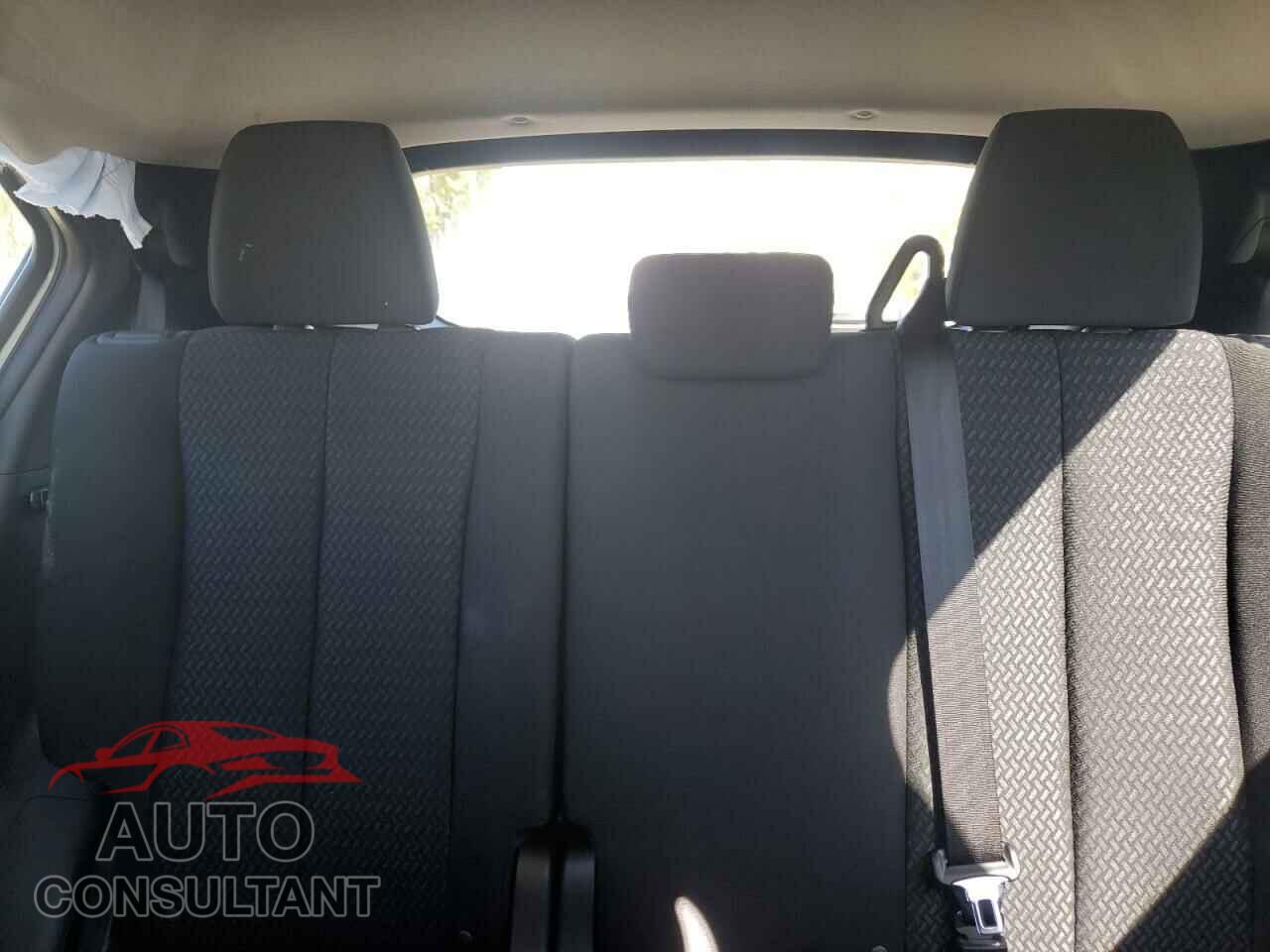 MITSUBISHI ECLIPSE 2024 - JA4ATVAA8RZ053306