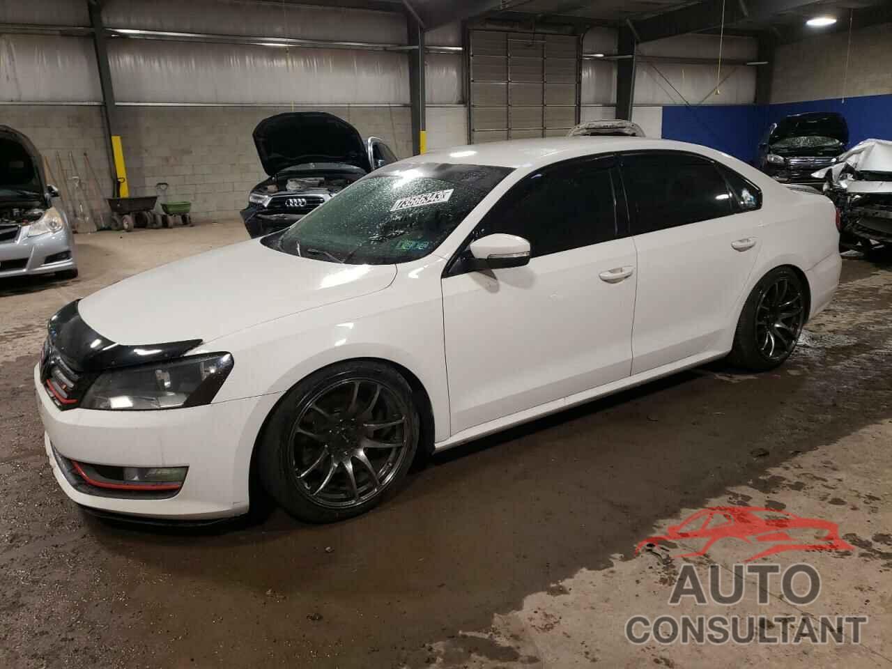 VOLKSWAGEN PASSAT 2015 - 1VWAS7A31FC089646