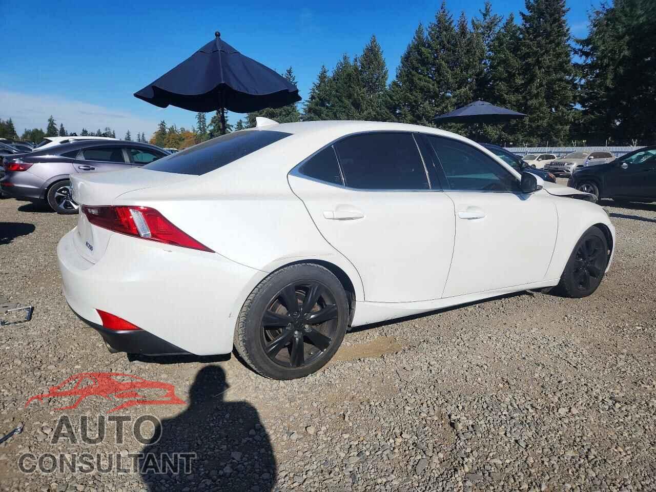 LEXUS IS 2014 - JTHBF1D23E5022172