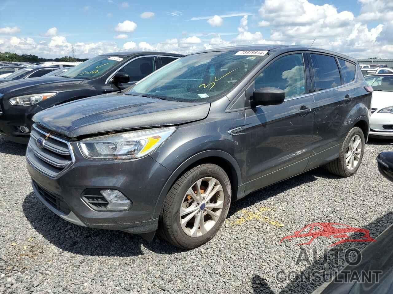 FORD ESCAPE 2017 - 1FMCU0GDXHUE91333
