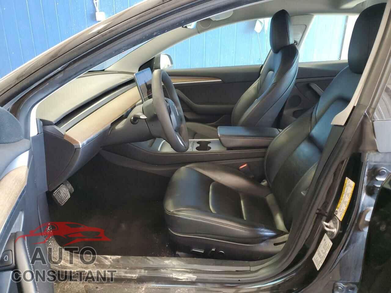 TESLA MODEL 3 2022 - 5YJ3E1EA2NF190107