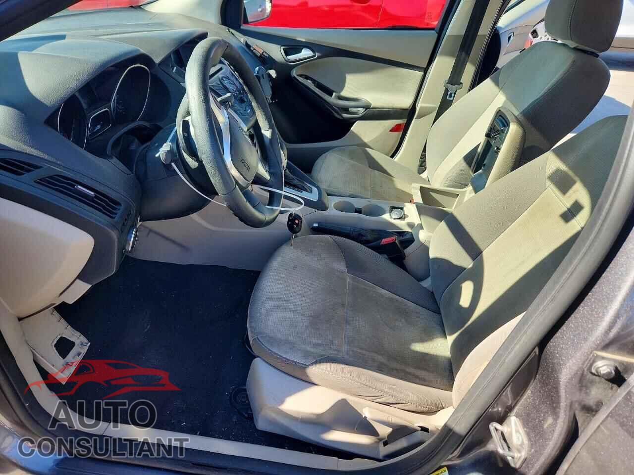 FORD FOCUS 2014 - 1FADP3F23EL413307