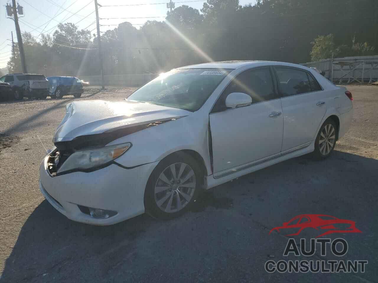 TOYOTA AVALON 2011 - 4T1BK3DB7BU390389