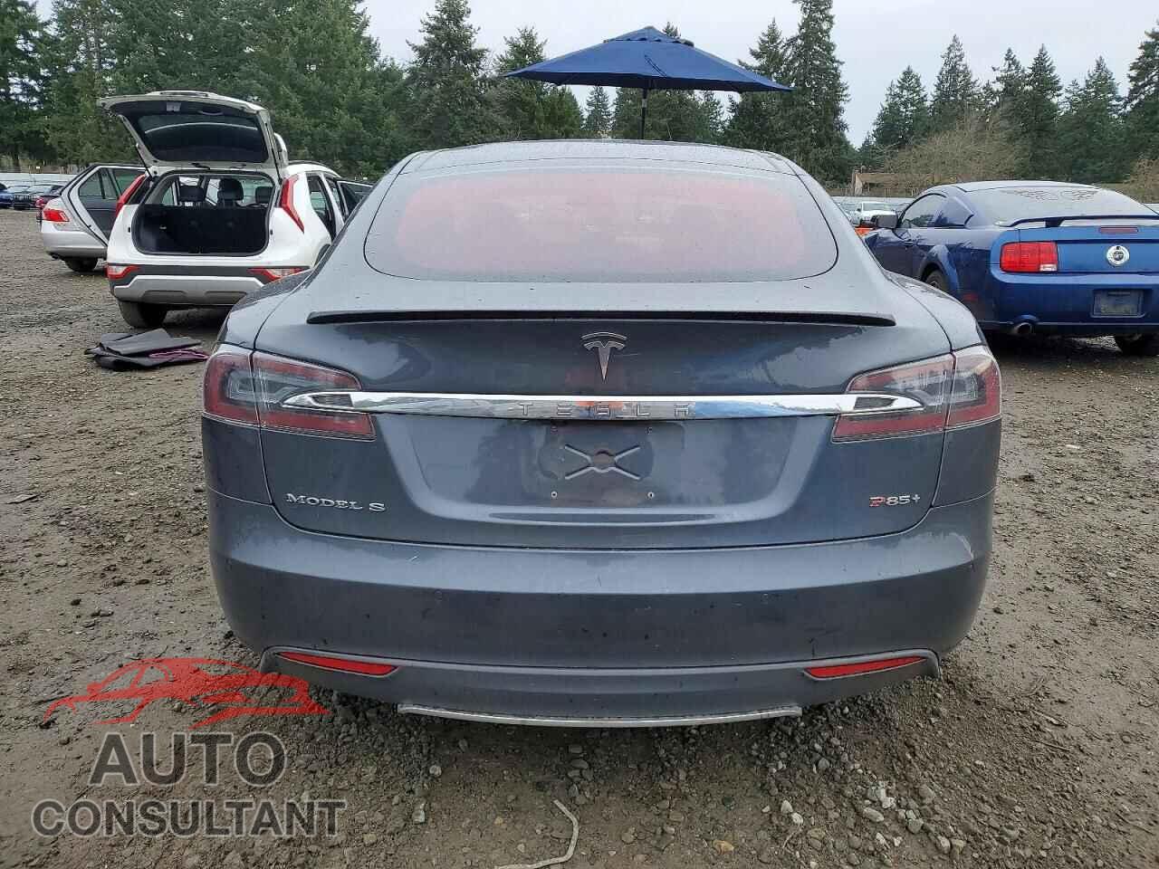 TESLA MODEL S 2014 - 5YJSA1H14EFP53015
