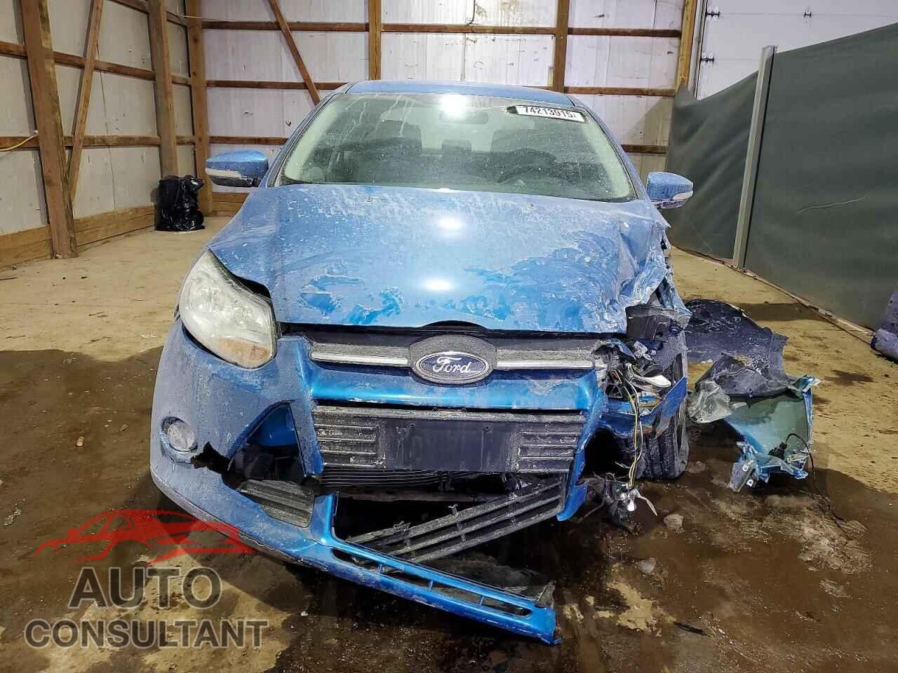 FORD FOCUS 2012 - 1FAHP3F21CL475609