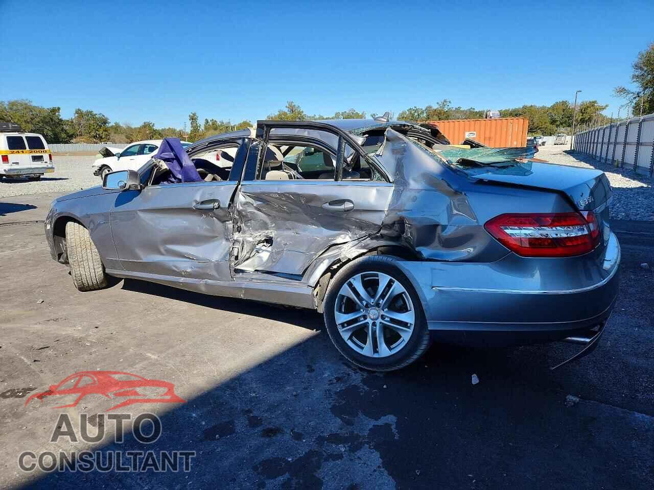 MERCEDES-BENZ E-CLASS 2011 - WDDHF2EB0BA473634
