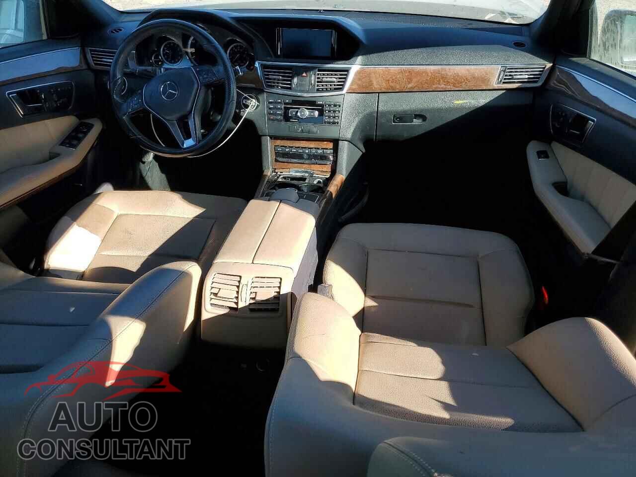 MERCEDES-BENZ E-CLASS 2013 - WDDHF5KB3DA767084