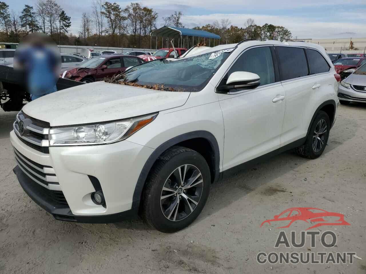 TOYOTA HIGHLANDER 2019 - 5TDZZRFH7KS356167