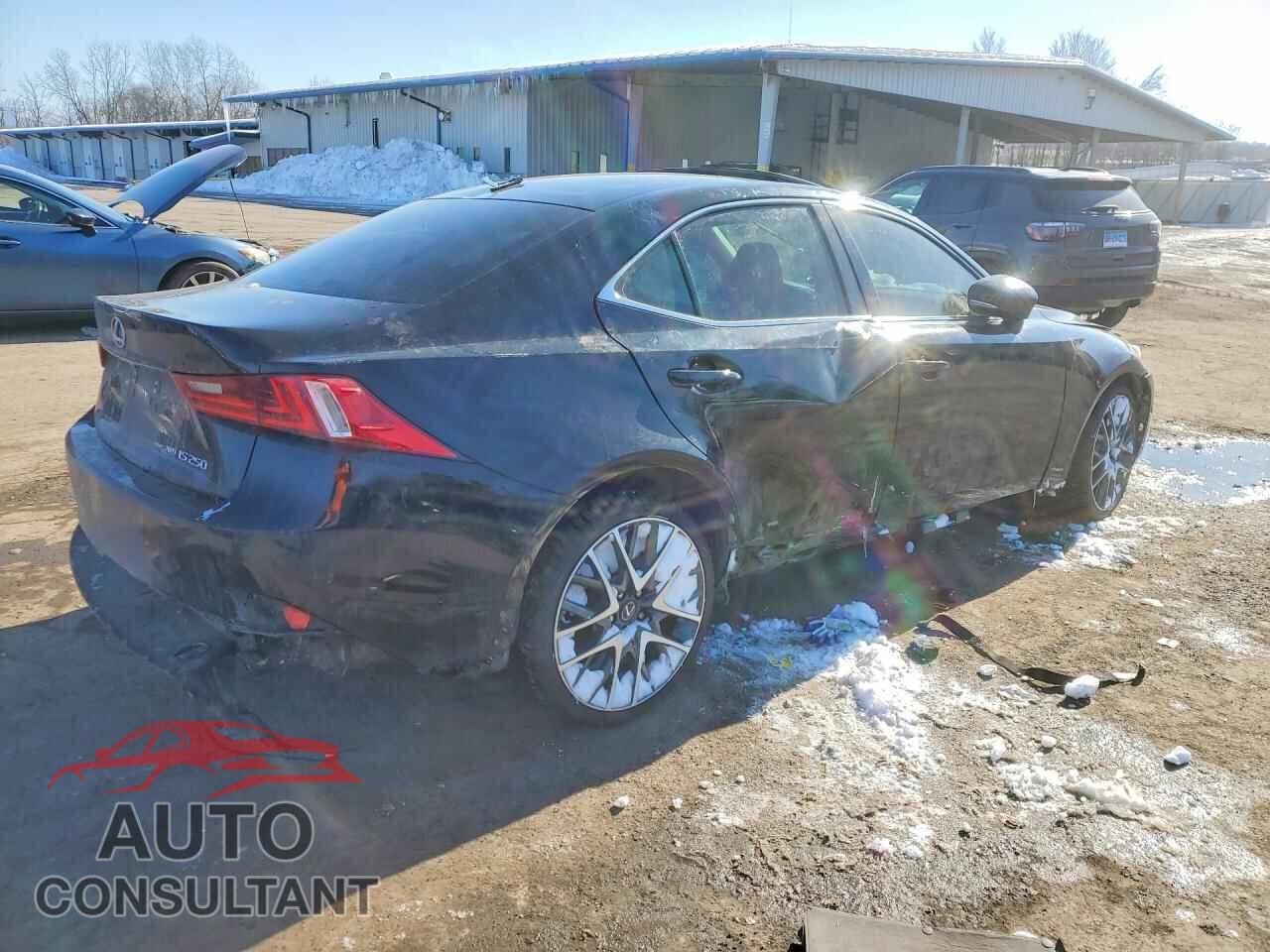 LEXUS IS 2015 - JTHCF1D29F5025986