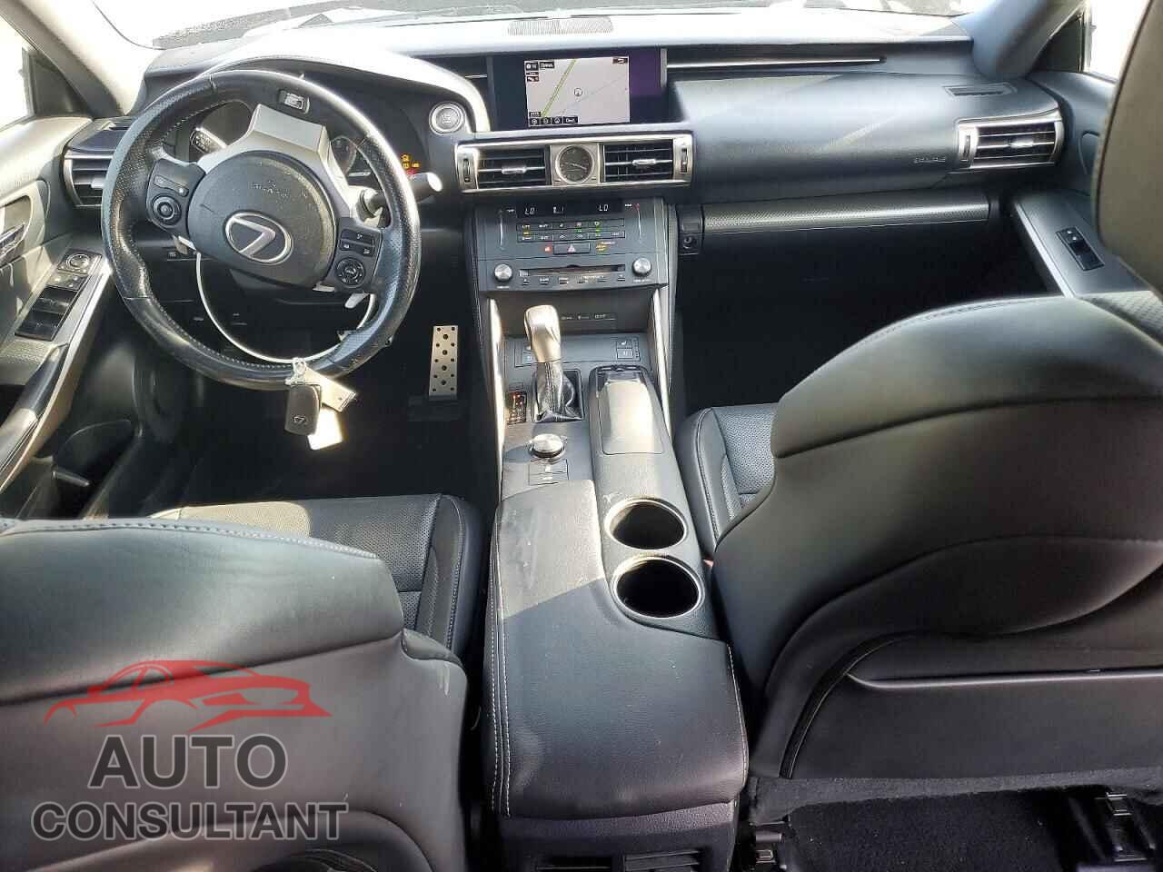 LEXUS IS 2015 - JTHBE1D2XF5016535