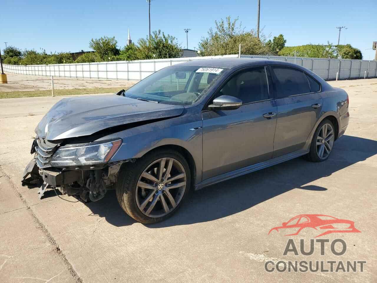 VOLKSWAGEN PASSAT 2018 - 1VWAA7A36JC025808