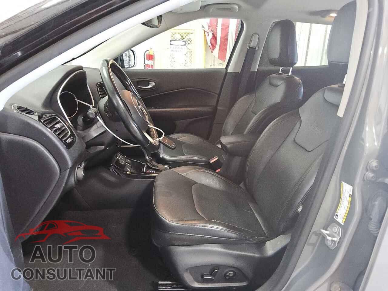 JEEP COMPASS 2021 - 3C4NJDCB5MT545420