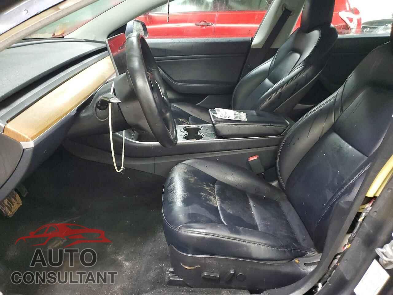 TESLA MODEL 3 2019 - 5YJ3E1EA0KF449432
