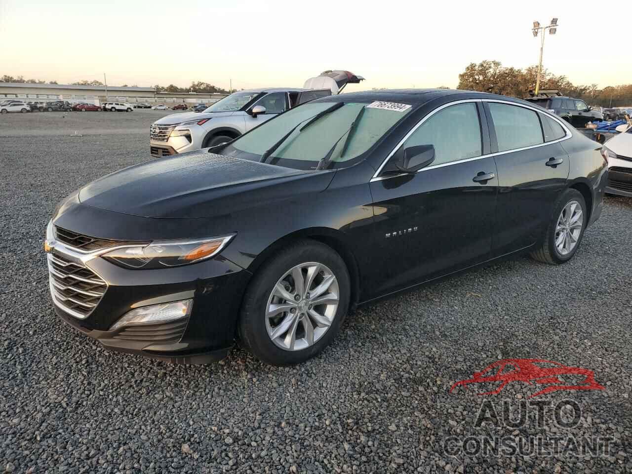 CHEVROLET MALIBU 2019 - 1G1ZD5ST5KF198065