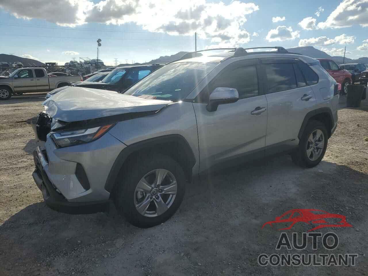 TOYOTA RAV4 2022 - 2T3RWRFV3NW133285