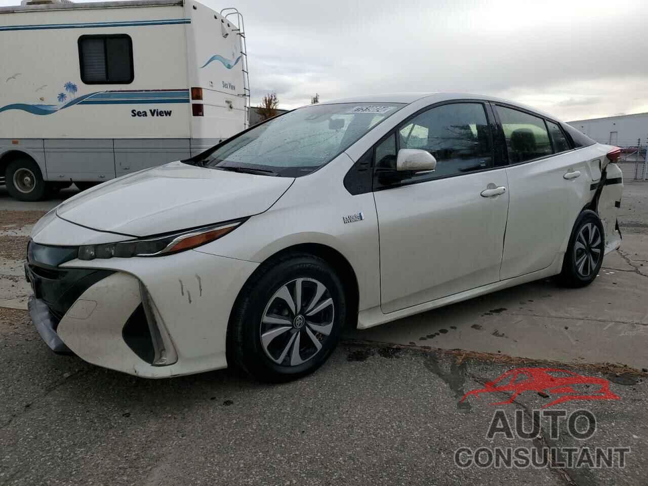 TOYOTA PRIUS 2018 - JTDKARFP4J3068705