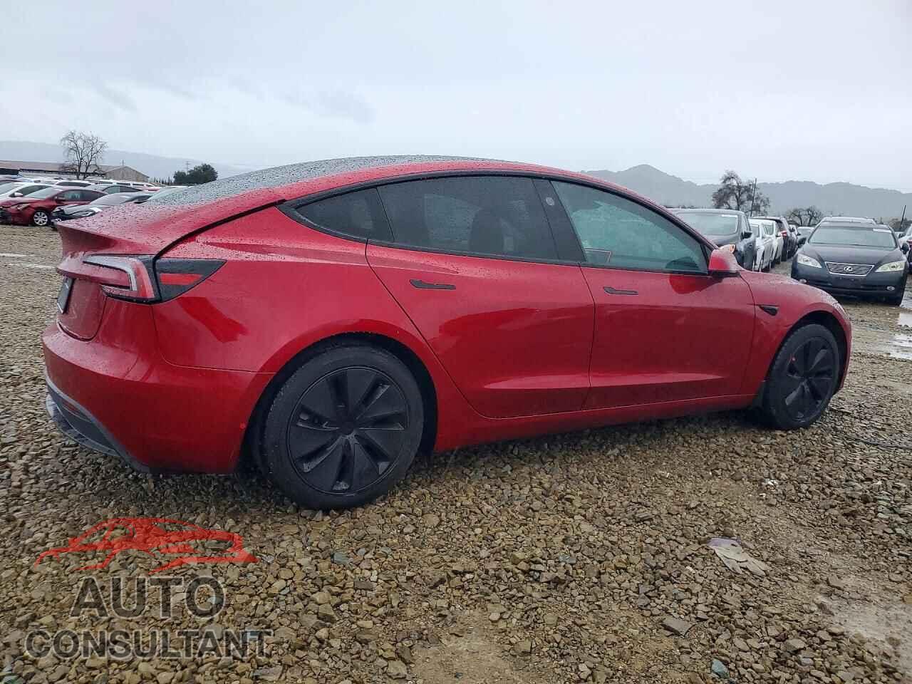 TESLA MODEL 3 2024 - 5YJ3E1EB8RF790385