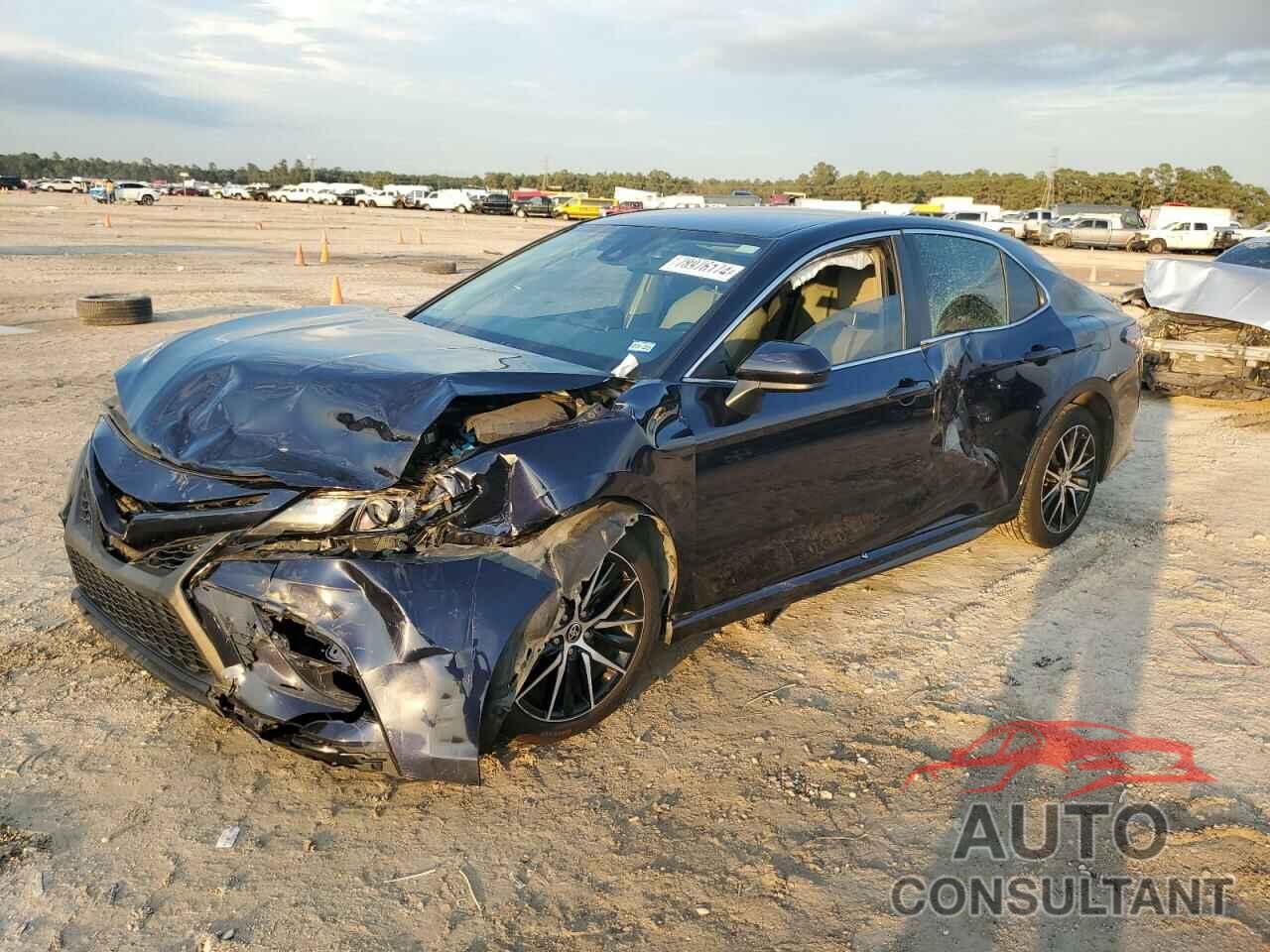 TOYOTA CAMRY 2021 - 4T1G11AK9MU521956